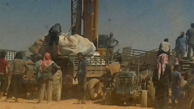 Syrian Refugees get first aid