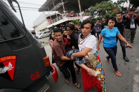 Would be bombers explosives fail in Indonesia church
