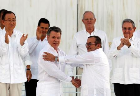 Colombia Marxist rebels sign accord ending 52 year war