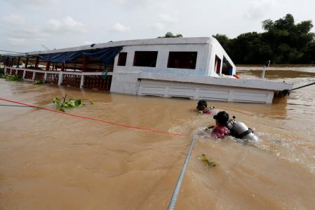 Boat in fatal Thai accident was overcrowded piloted recklessly police
