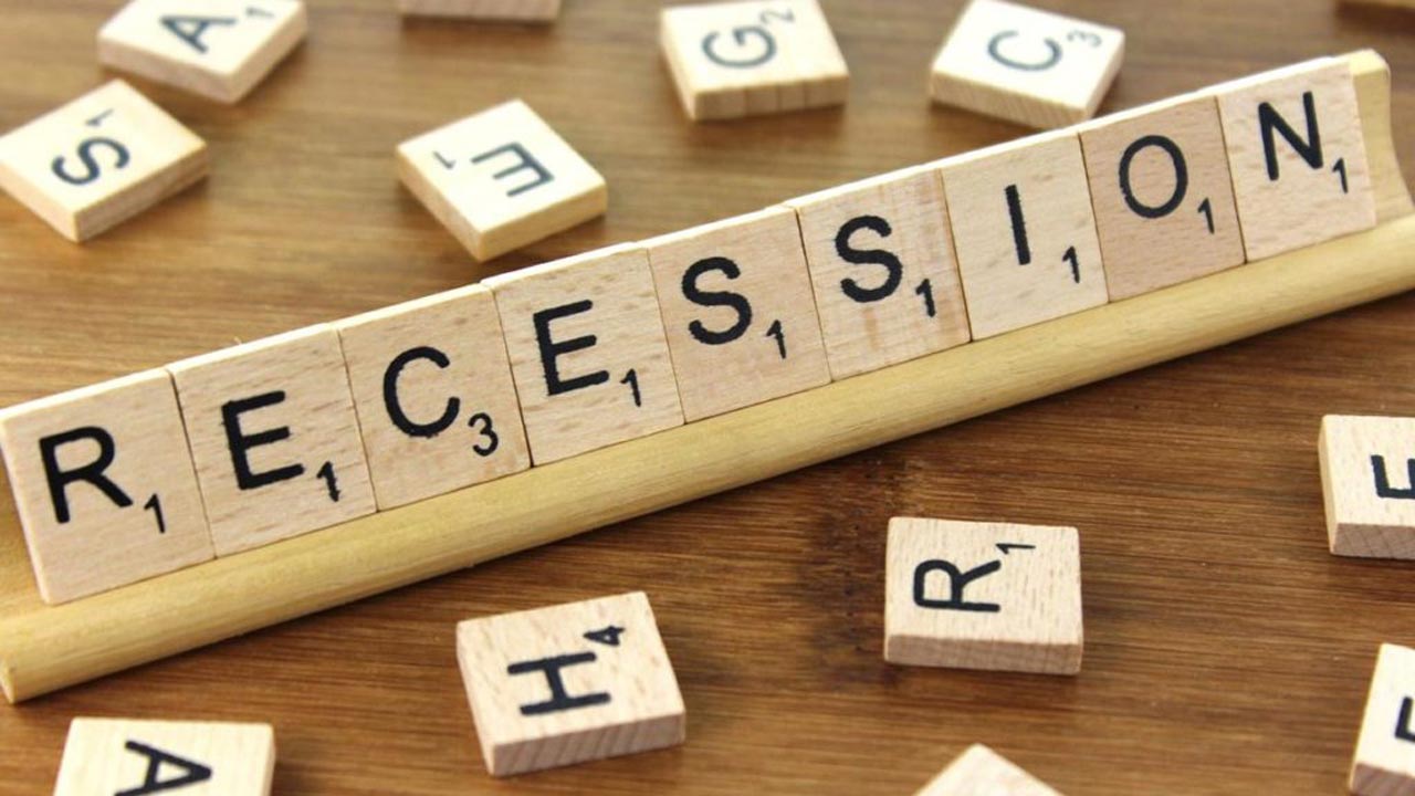 Nigerian economic recession Whose report will you believe