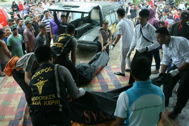 Hopes fade for 44 missing after Indonesian boat accident