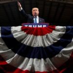 Clinton Trump take campaign fight to Ohio Pennsylvania