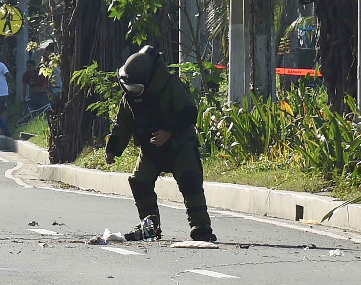 Philippine police detonate suspicious home made bomb near U.S. embassy