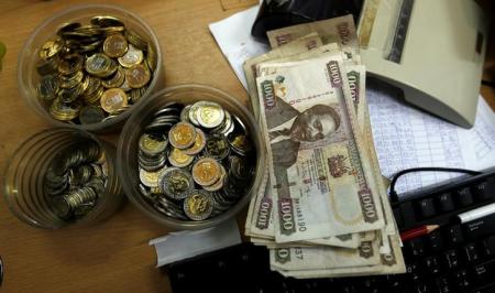 Kenya central bank holds benchmark lending rate at 10.0 percent
