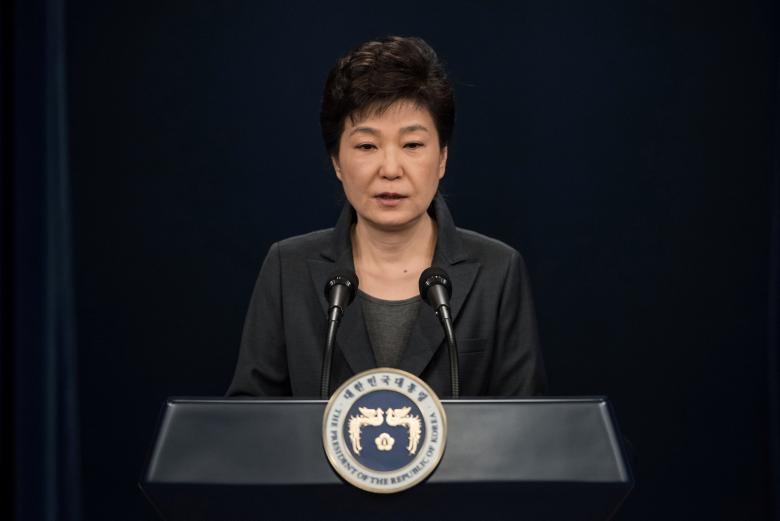 South Koreas embattled president offers to relinquish power