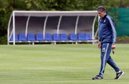 Argentina avoid crisis talk but slump worries players and coach