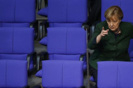 Merkel says EU and Turkey must stick to migration deal