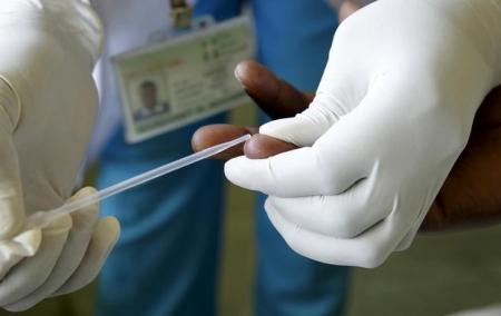 Text young Kenyan women about sex to boost HIV testing
