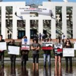 Australia parliament Second dramatic protest over asylum